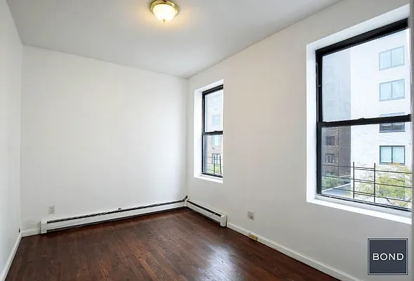 Rented by Bond New York | media 7