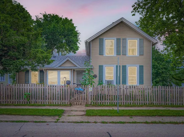 229 High St, West Chicago, IL 60185