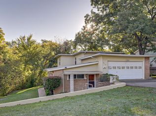 814 NW 9th St, Grand Prairie, TX 75050