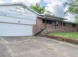 1500 Roberts Cut Off Rd, River Oaks, TX 76114