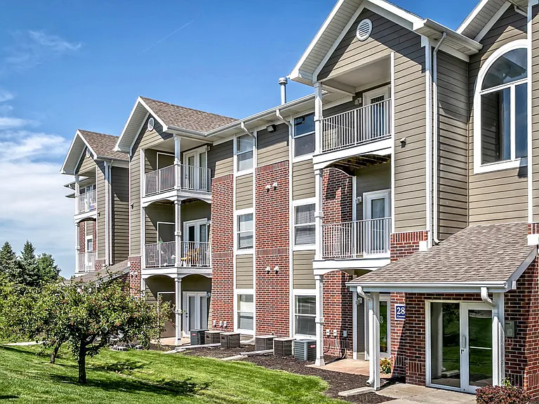 Lumen Heights — Photo 46