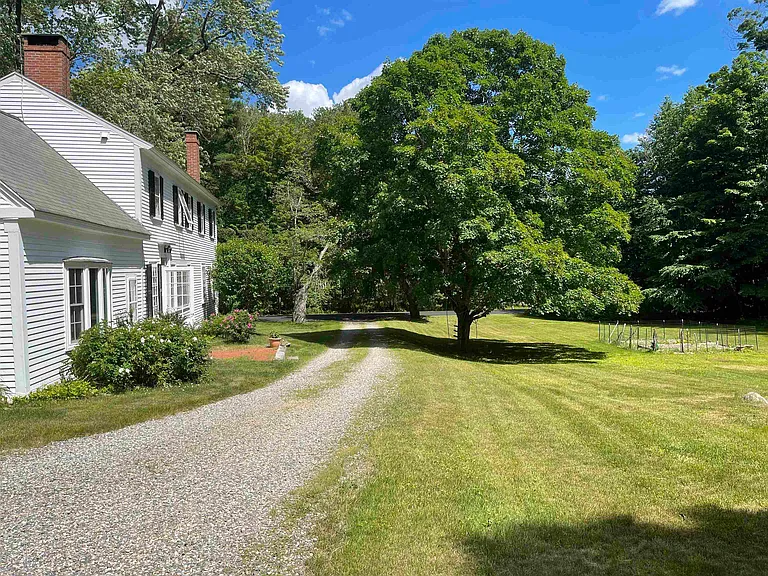 110 Pickpocket Rd — Photo 4