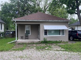 704 Grant St, Taylor Springs, IL 62089