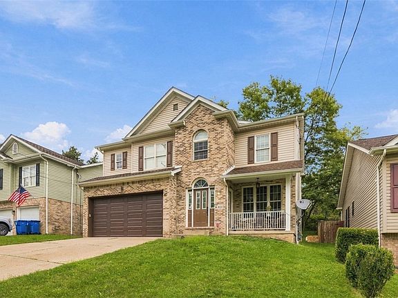 3rd image of 525 Hoover Rd