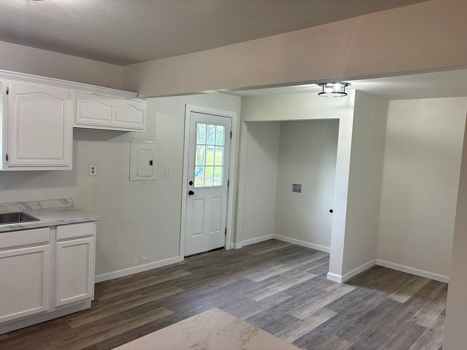 4 bed, 1152 sqft, $1,750 — Photo 3