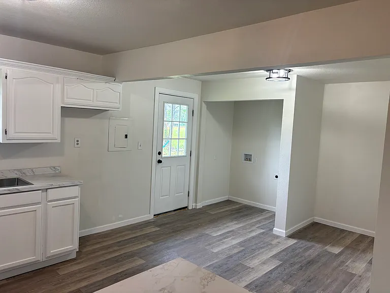 16376 S 4130th Rd — Photo 3