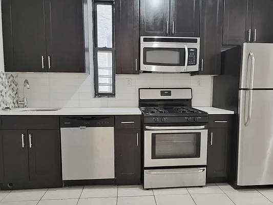 Rented by Compass | media 2