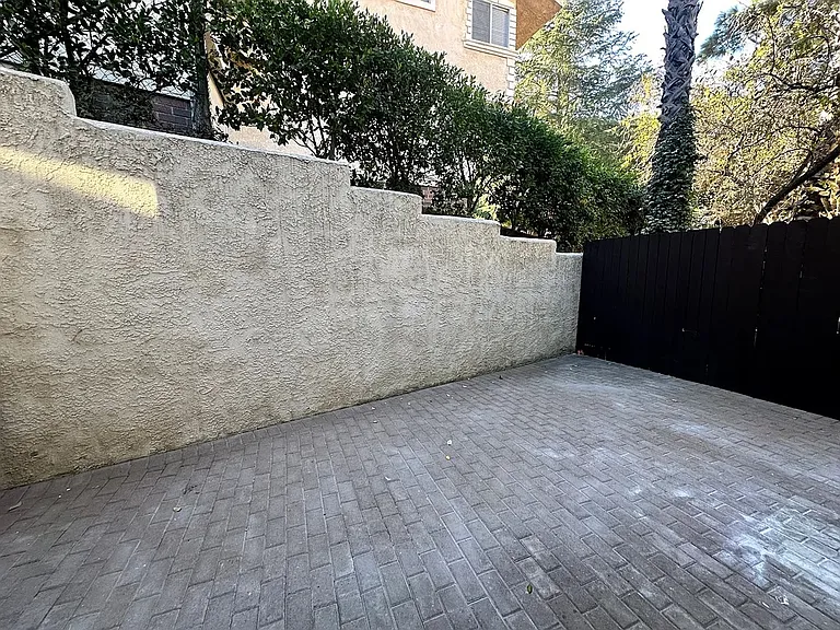 4940 Lewis Rd — Photo 10