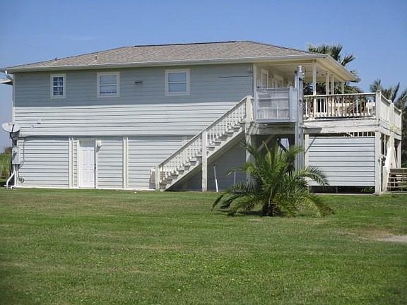 4th image of 2395 Sand Crab Ln