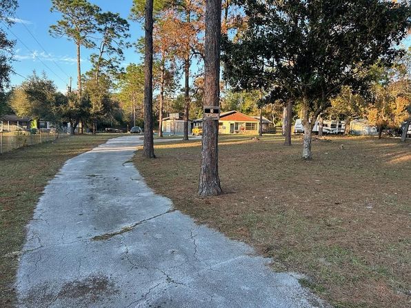 6049 W Green Acres St