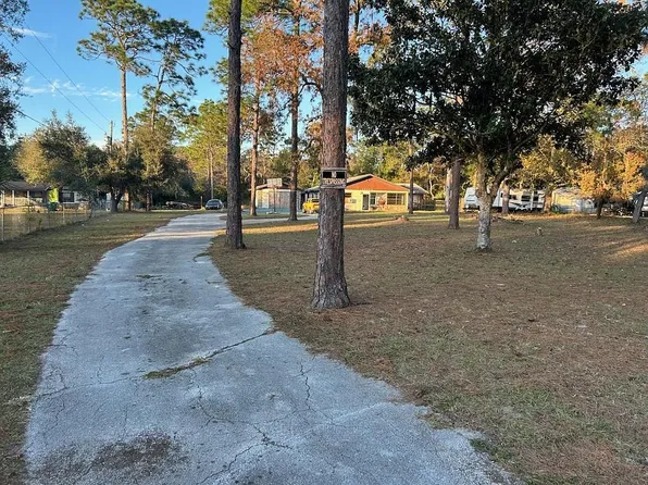 6049 W Green Acres St, Homosassa, FL 34446