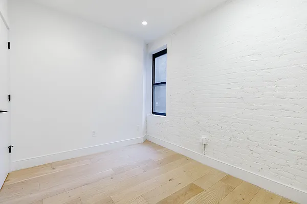 Rented by Abode Residential LLC | media 13