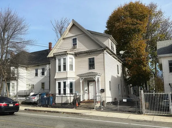 67 Milton St, Lawrence, MA 01841