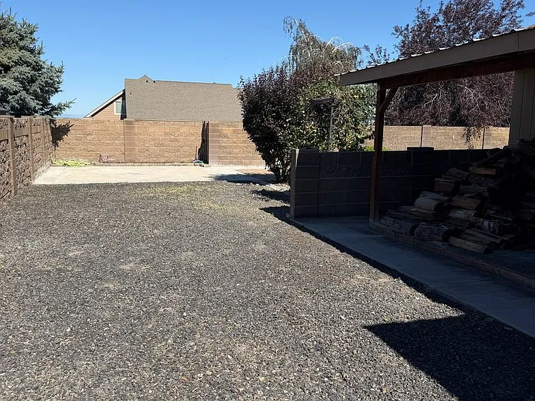440 Dream St SE — Photo 15