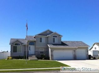 2303 W 2375 N, Clinton, UT 84015