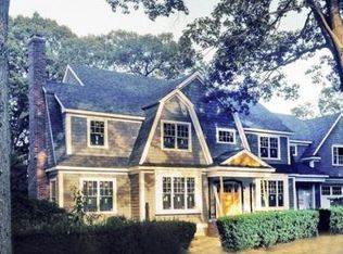 22 Whittier Rd, Wellesley, MA 02481