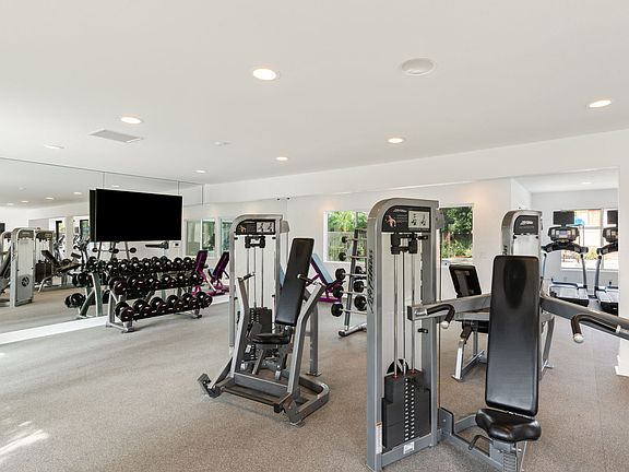 3rd image of 2700 Peterson Pl APT 046E