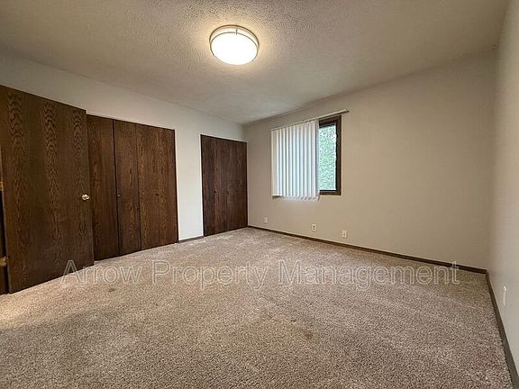 5th image of 341 S 27th St #12