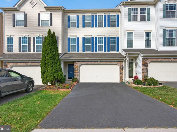 25173 Hummocky Ter, Aldie, VA 20105