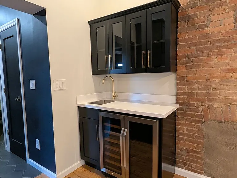 5109 Holmes St — Photo 5