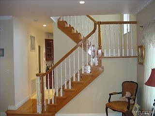 1st image of 180 Verbena Ave