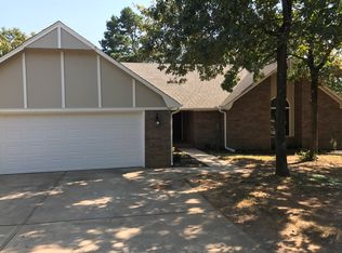 304 Caldwell Dr, Poteau, OK 74953