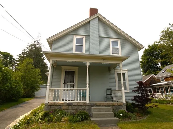 2333 Riverside Ave, Somerset, MA 02726