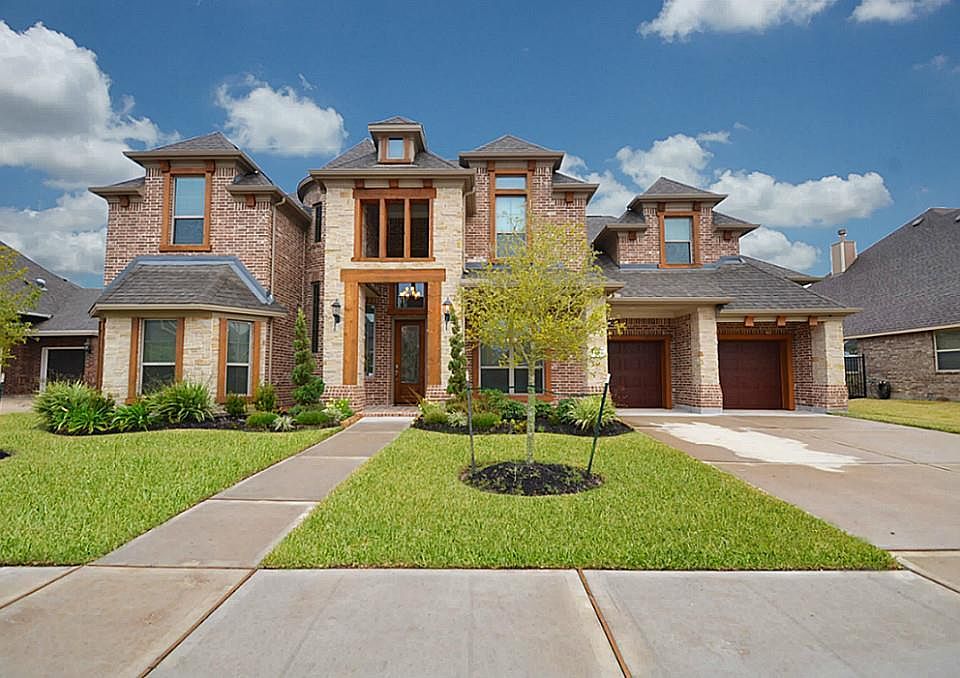 1st image of 11103 Via Capri Ct