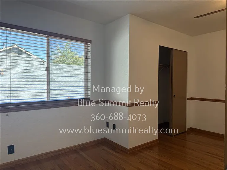 4405 Seville Dr SE — Photo 14