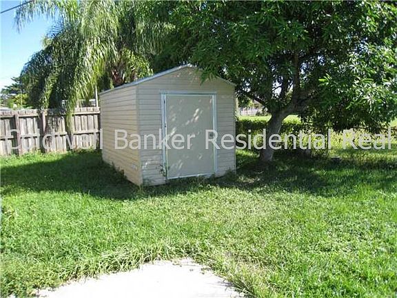 5th image of 9620 Montego Bay Dr