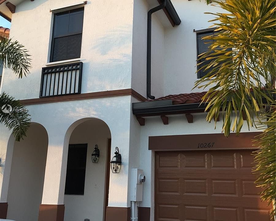 1st image of 10267 NW 89th Ter Unit 10267