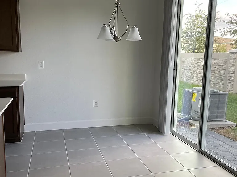 1337 Captiva Cv #8 — Photo 43