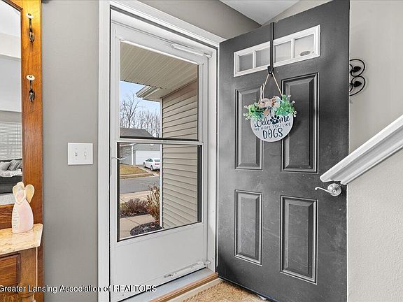 4th image of 8630 Pinnebog River Dr