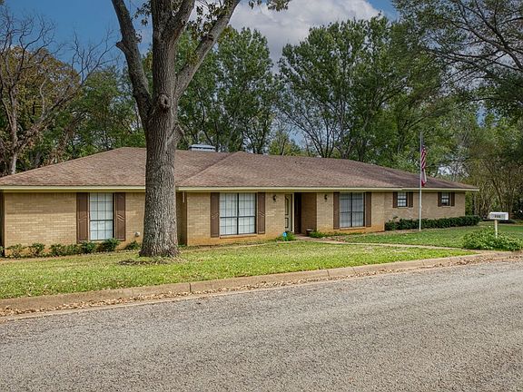 3rd image of 108 Nannie Ln