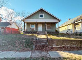 811 S D St, Arkansas City, KS 67005