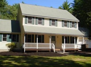26 Plainfield Rd, Pepperell, MA 01463