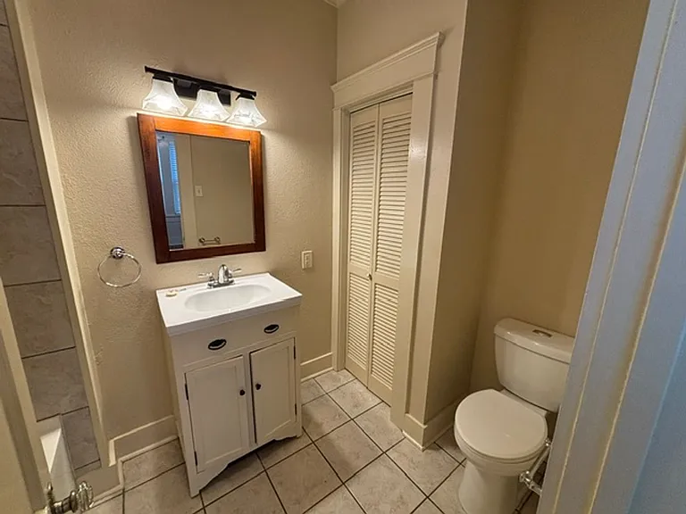 3044 Wilshire Dr — Photo 8