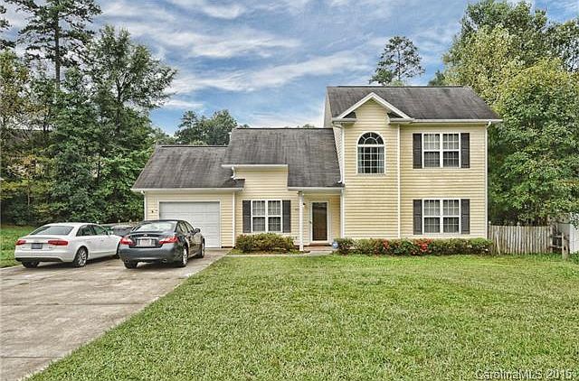 1st image of 9214 Forest Green Dr
