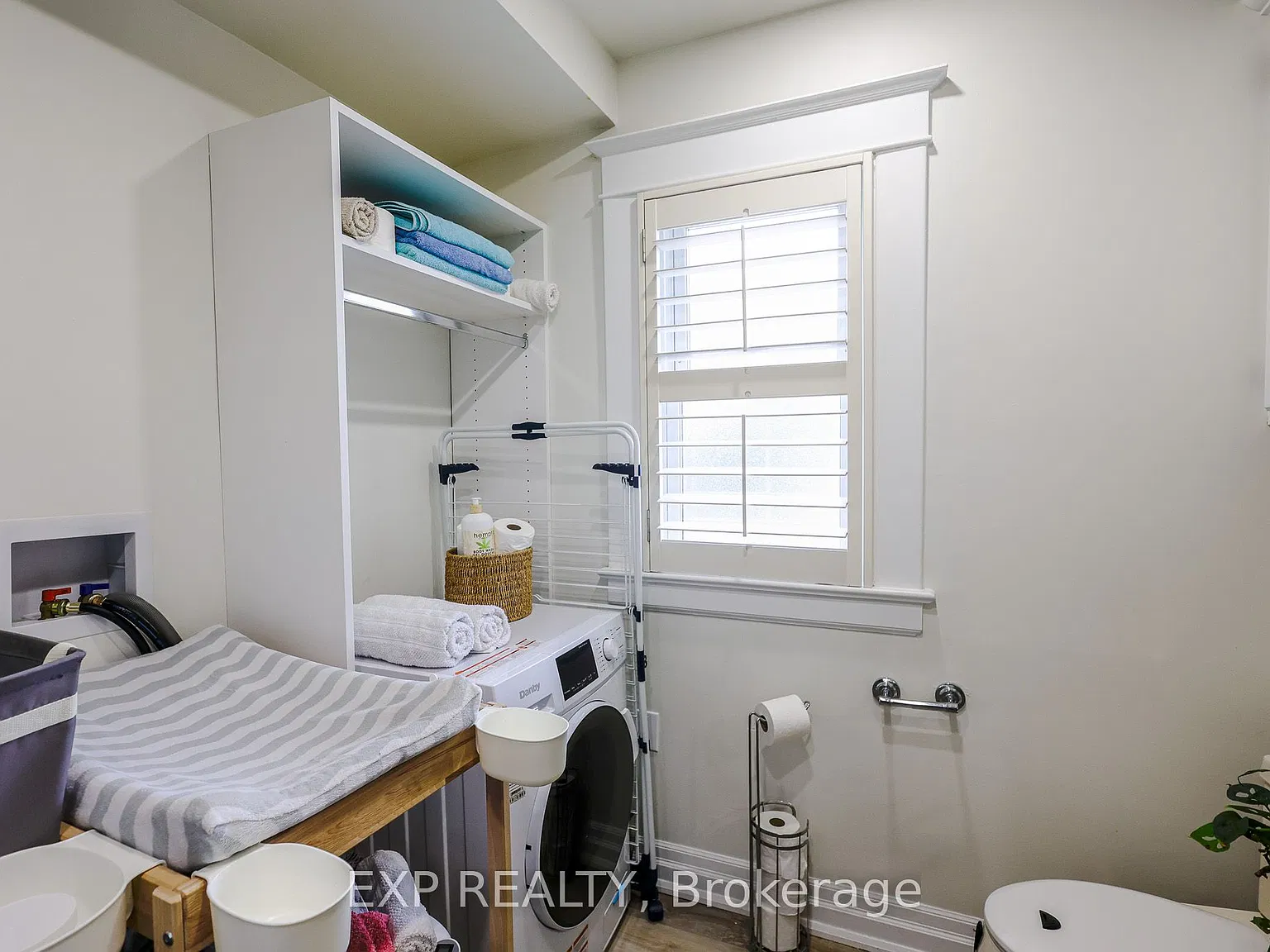 3 bed, $2,000 — Photo 4