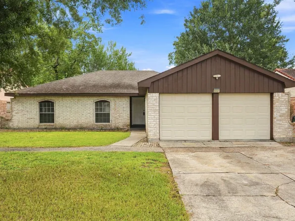 5531 Maplegate Dr, Spring, TX 77373