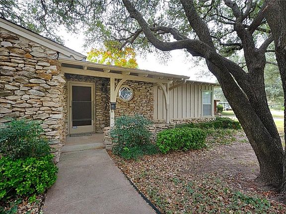 2nd image of 3628 Jonette Dr
