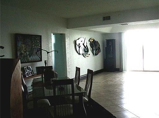 5th image of 10720 NW 66th St APT 508