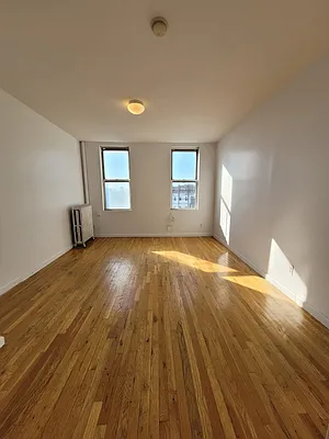 Rented by RELEASE NY | media 5