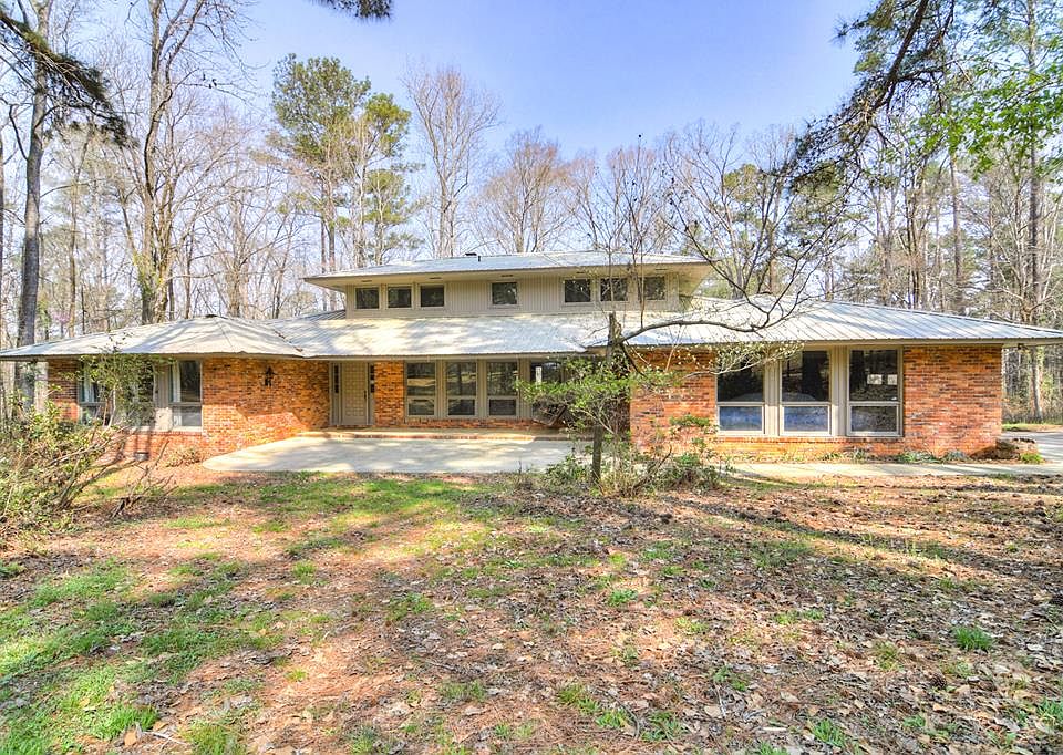 1st image of 5202 Mill Creek Ln