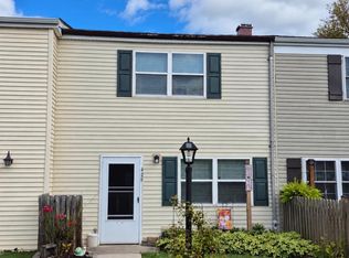429 Clover Ct, Taneytown, MD 21787