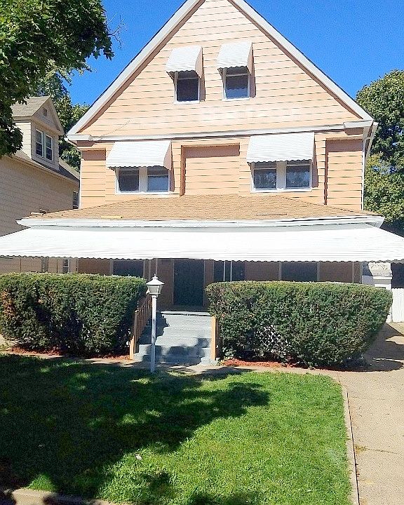 1st image of 10317 Somerset Ave #Left