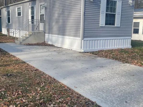 94 White Oak Dr, Pennsville, NJ 08070