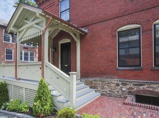 189 Walnut St #189, Brookline, MA 02445