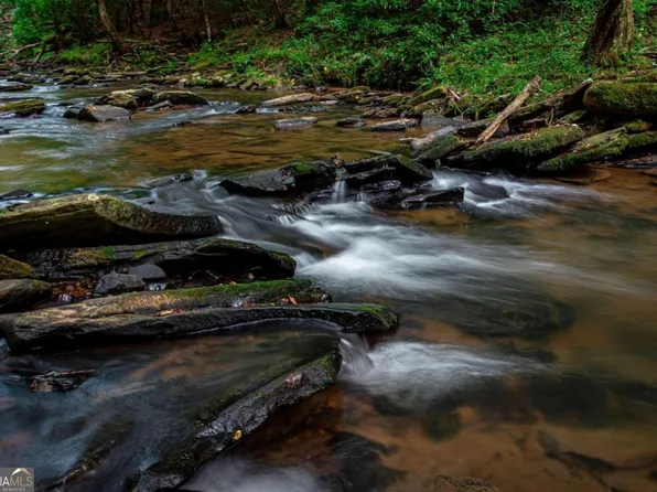 127R Mountain Creek Hollow Dr, Talking Rock, GA 30175