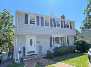 81 Hillside Rd, Braintree, MA 02184
